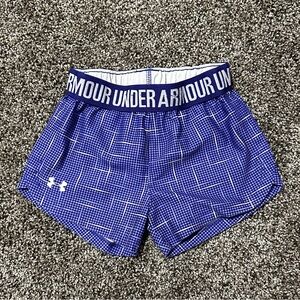 3T Under Armour shorts in excellent condition